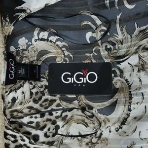 Brand New Beautiful Gigio Shawl